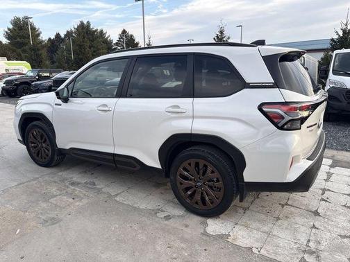 2025 Subaru Forester Hybrid Sport
