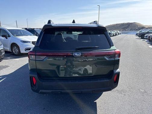 Deep Emerald Green 2026 Subaru Outback Limited