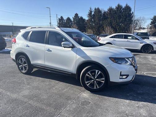 2017 Nissan Rogue SL