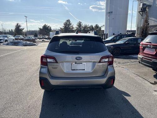 2018 Subaru Outback 3.6R Limited