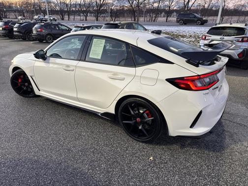 2025 Honda Civic Type R Base