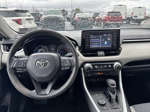 2019 Toyota RAV4 Hybrid XLE