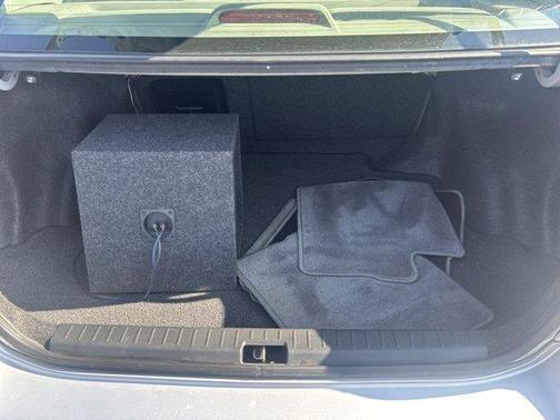 2005 Toyota Corolla LE