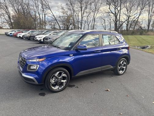 2024 Hyundai VENUE SEL