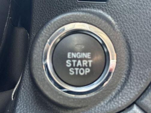 Magnetite Gray Metallic 2025 Subaru Outback Onyx Edition
