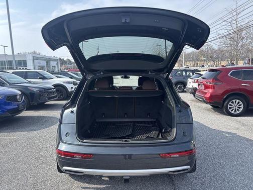 2018 Audi Q5 2.0T Premium Plus