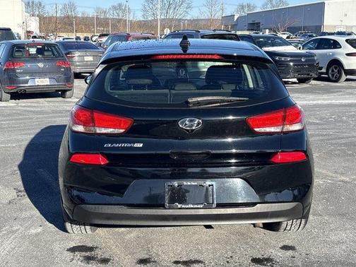 2018 Hyundai Elantra GT Base