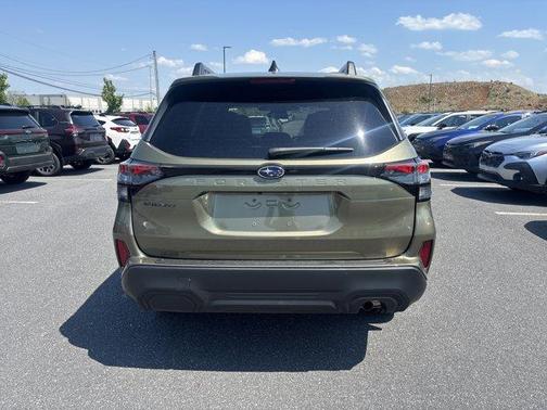 Autumn Green Metallic 2026 Subaru Forester Premium