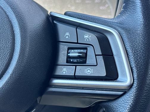 Crystal White Pearl 2020 Subaru Outback Onyx Edition XT