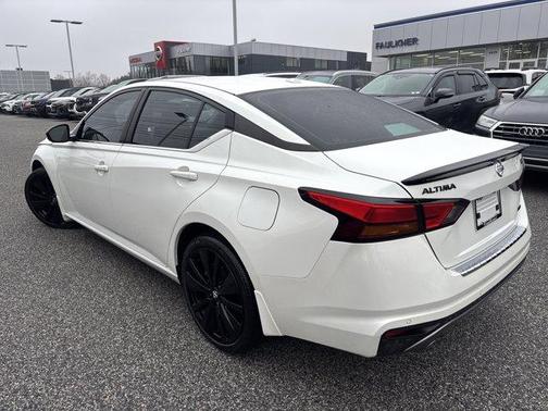 2022 Nissan Altima 2.5 SR