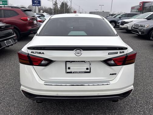 2022 Nissan Altima 2.5 SR