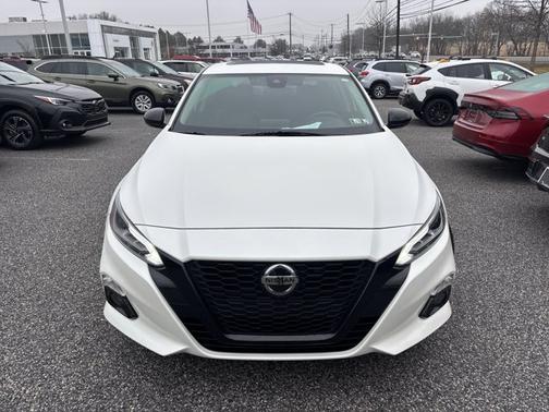 2022 Nissan Altima 2.5 SR