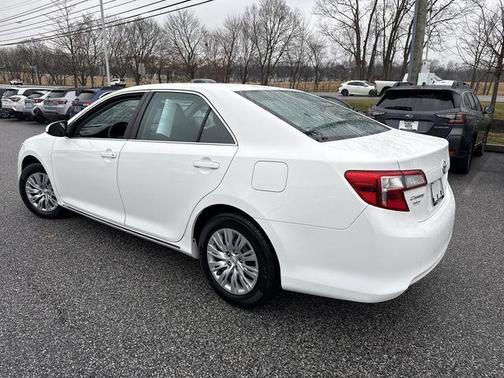 2014 Toyota Camry LE