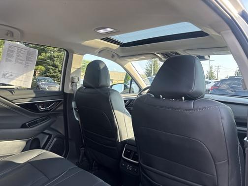 Crystal White Pearl 2024 Subaru Outback Limited XT
