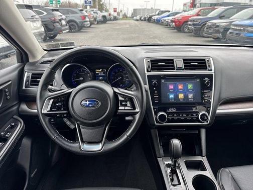 Crystal Black Silica 2018 Subaru Outback 2.5i Limited