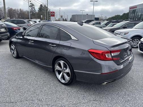 2019 Honda Accord Touring 2.0T