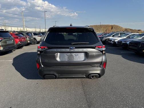 Magnetite Gray Metallic 2026 Subaru Forester Sport