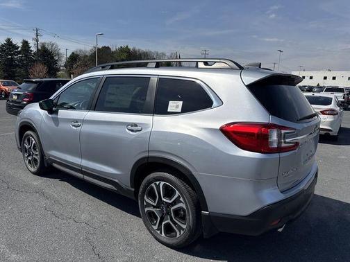 Ice Silver Metallic 2026 Subaru Ascent Limited