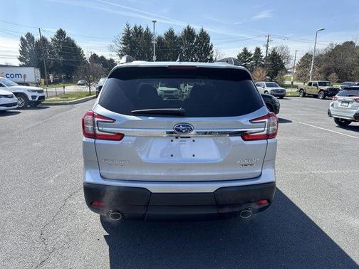 Ice Silver Metallic 2026 Subaru Ascent Limited