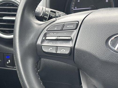 Pulse Red 2021 Hyundai KONA SEL Plus