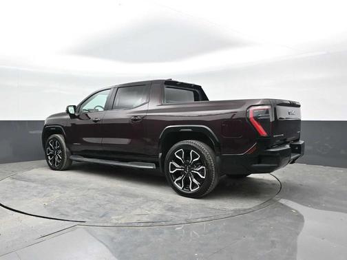 2025 GMC Sierra EV Denali