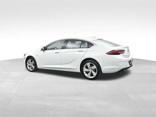 2018 Buick Regal Sportback Preferred