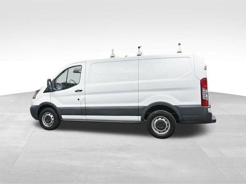 2017 Ford Transit-150 Base