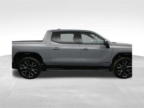 2025 GMC Sierra EV Denali
