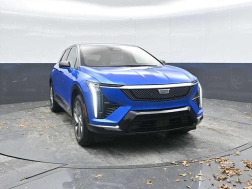 2026 Cadillac OPTIQ Luxury