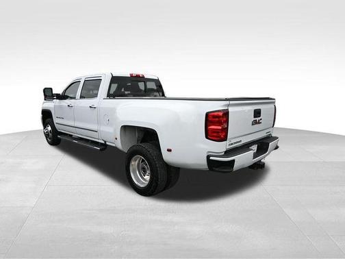 2017 GMC Sierra 3500 Denali