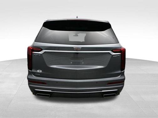 2025 Cadillac XT6 Luxury AWD