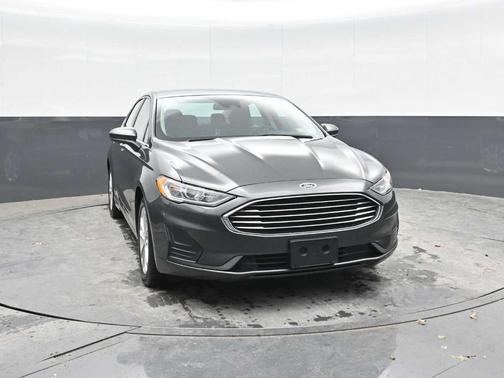 2020 Ford Fusion Hybrid SE