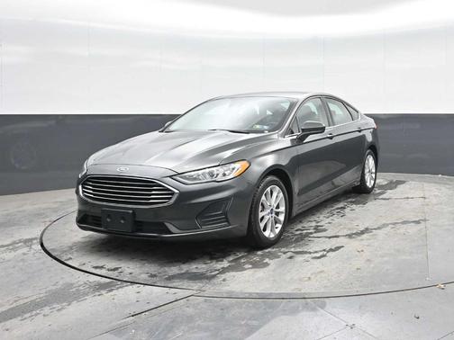 2020 Ford Fusion Hybrid SE