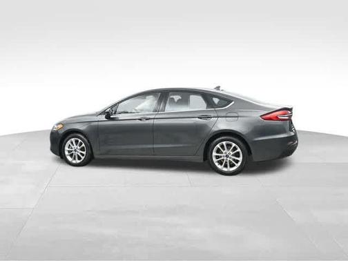 2020 Ford Fusion Hybrid SE