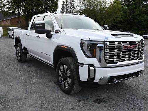 2025 GMC Sierra 2500 Denali