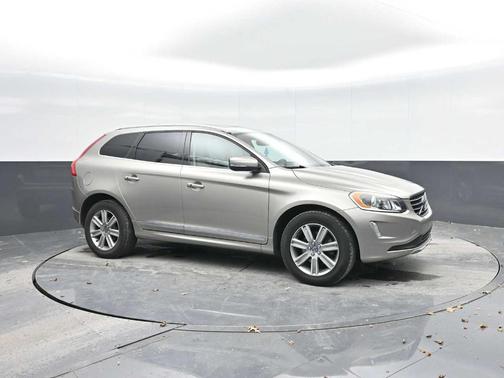 2016 Volvo XC60 T6 Drive-E