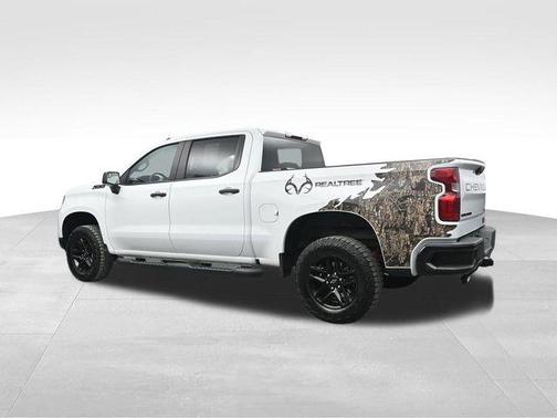 2023 Chevrolet Silverado 1500 Custom Trail Boss