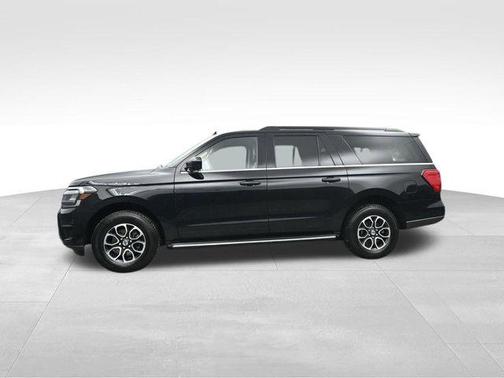 2022 Ford Expedition Max XLT