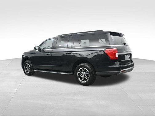 2022 Ford Expedition Max XLT