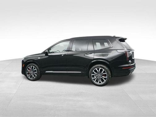 2025 Cadillac XT6 Sport AWD