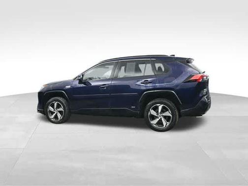 2021 Toyota RAV4 Prime SE