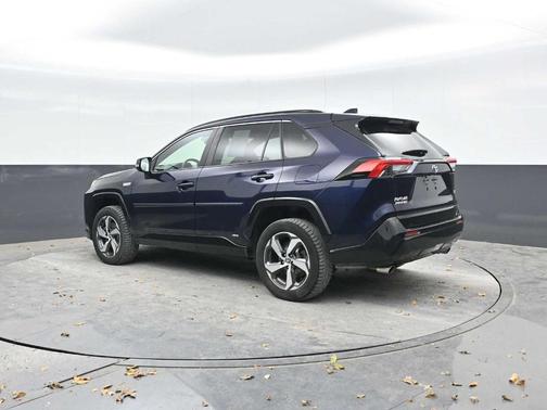 2021 Toyota RAV4 Prime SE
