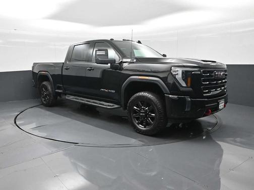 2024 GMC Sierra 2500 AT4