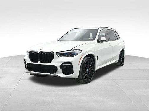 2022 BMW X5 M50i