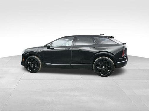 2025 Cadillac OPTIQ Sport