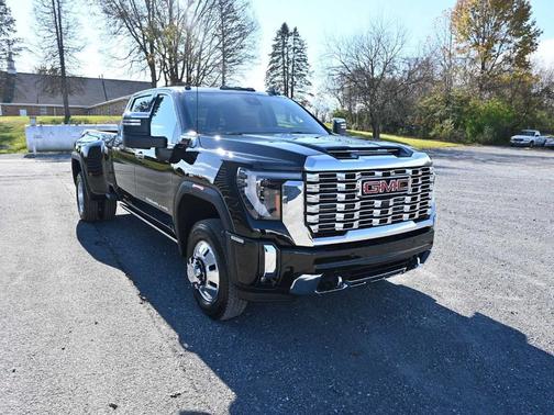 2026 GMC Sierra 3500 Denali