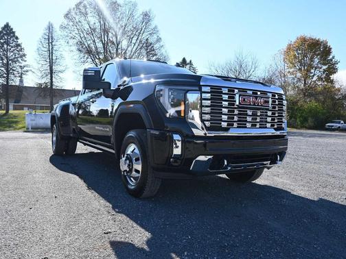 2026 GMC Sierra 3500 Denali