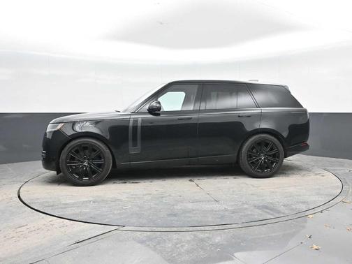 2023 Land Rover Range Rover P400 SE