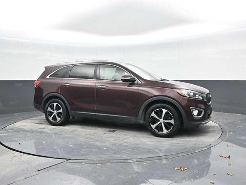 2016 Kia Sorento EX