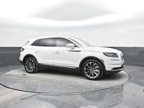 2021 Lincoln Nautilus Reserve